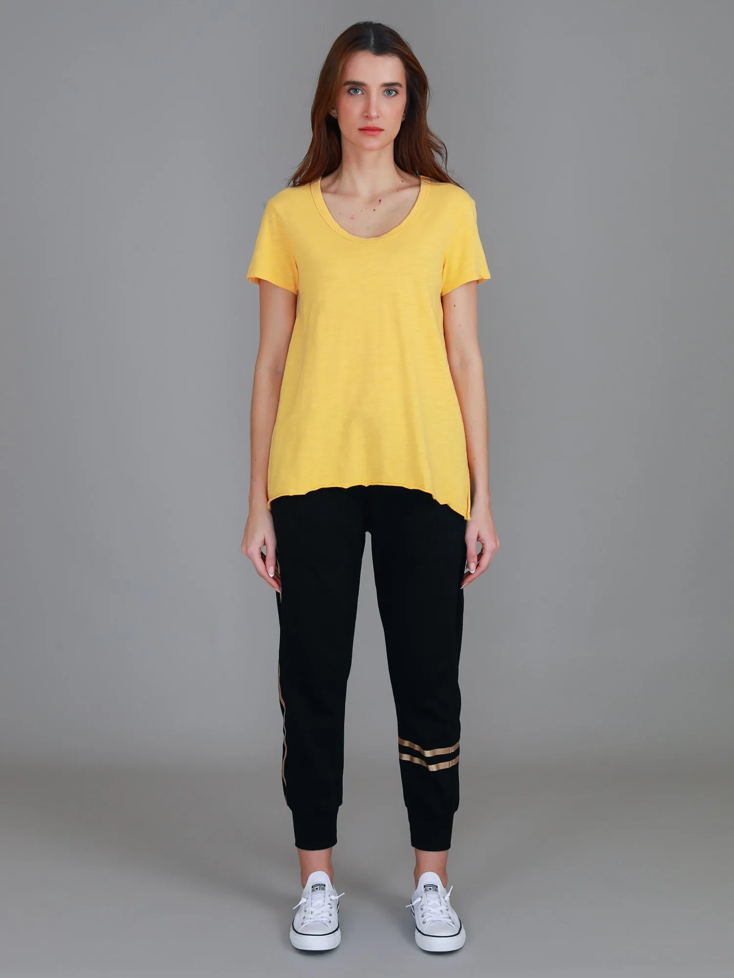 Chelsea Short Sleeve Essentials T Shirt