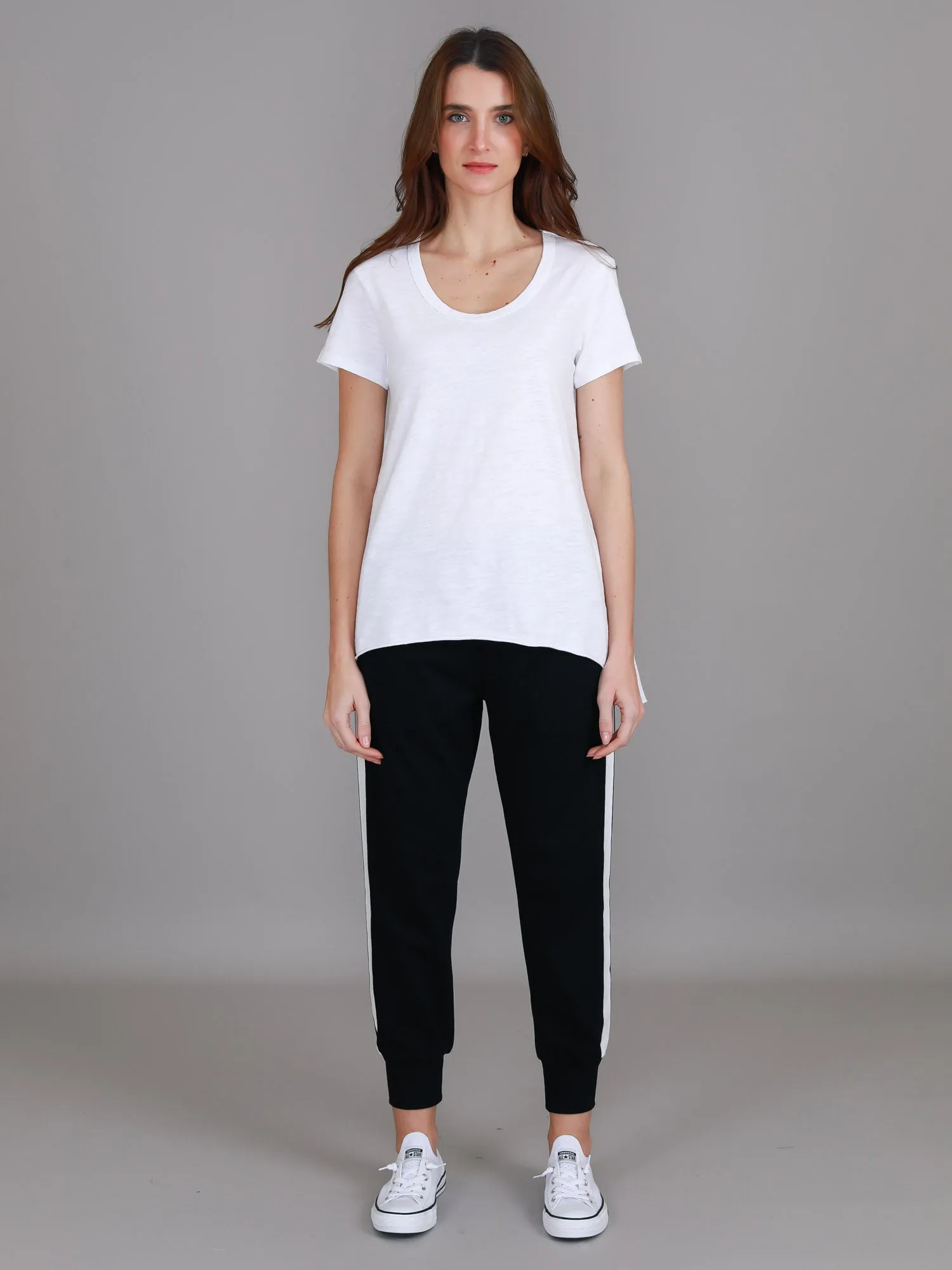 Chelsea Short Sleeve Essentials T Shirt