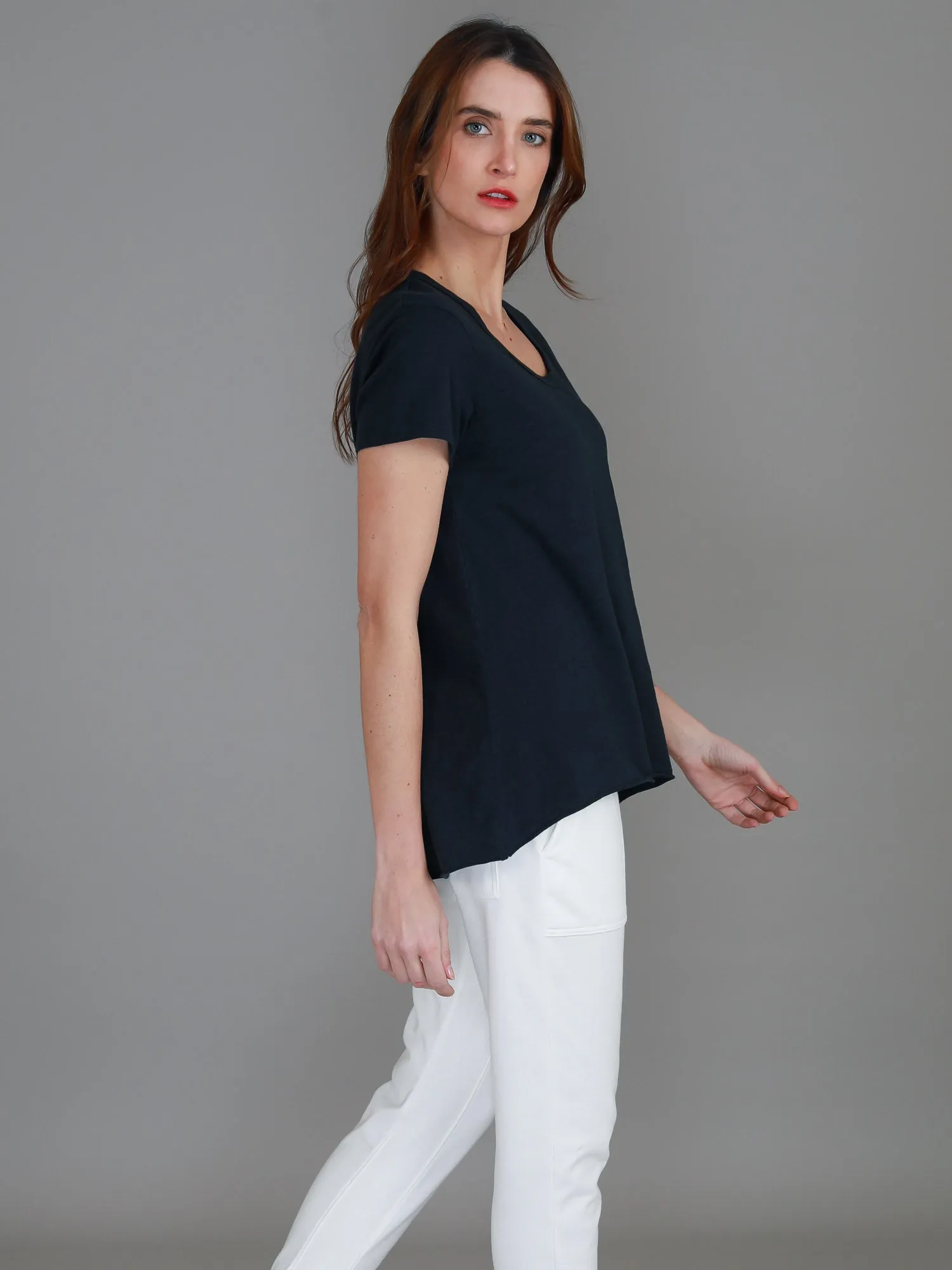 Chelsea Short Sleeve Essentials T Shirt
