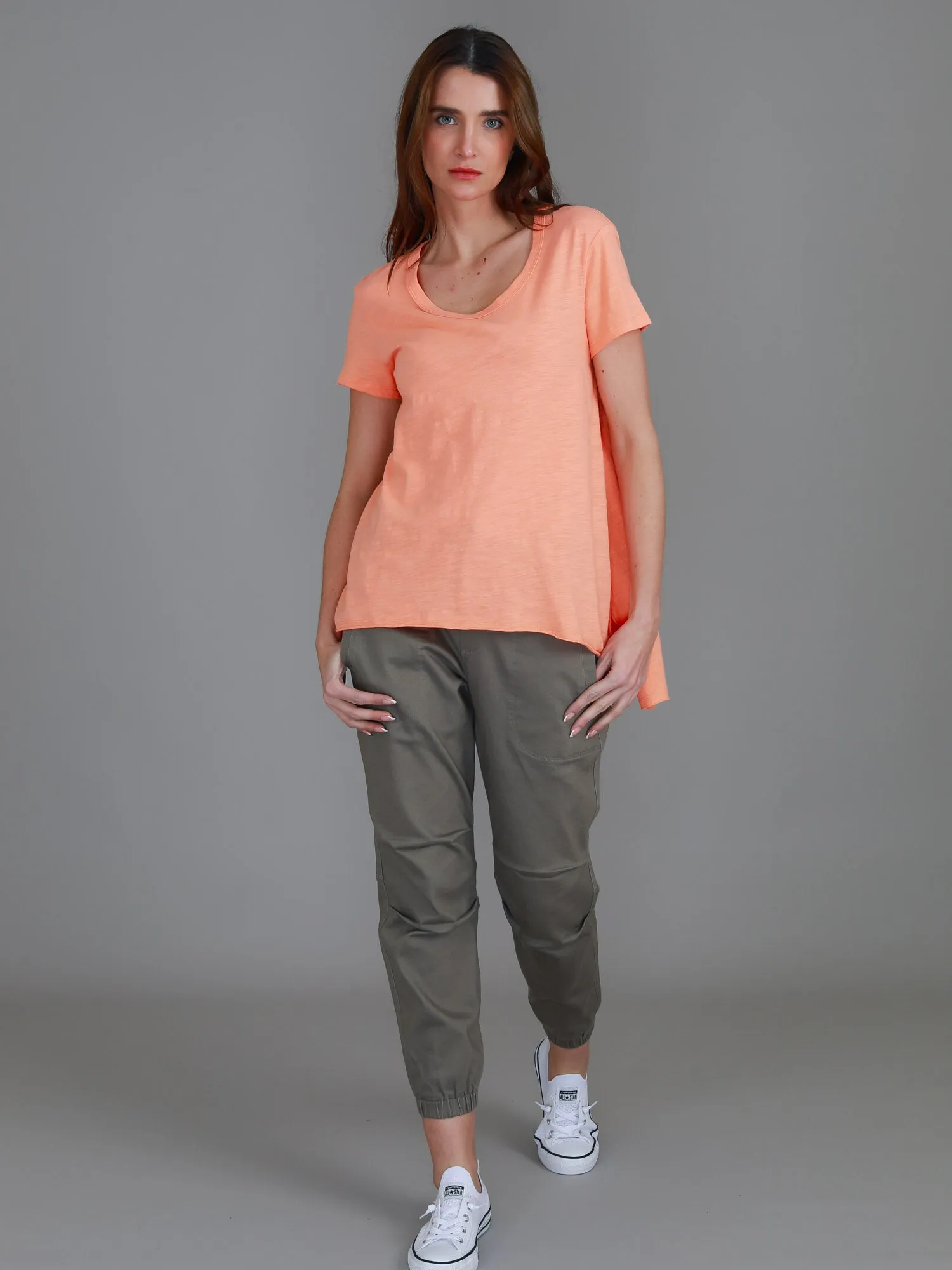 Chelsea Short Sleeve Essentials T Shirt