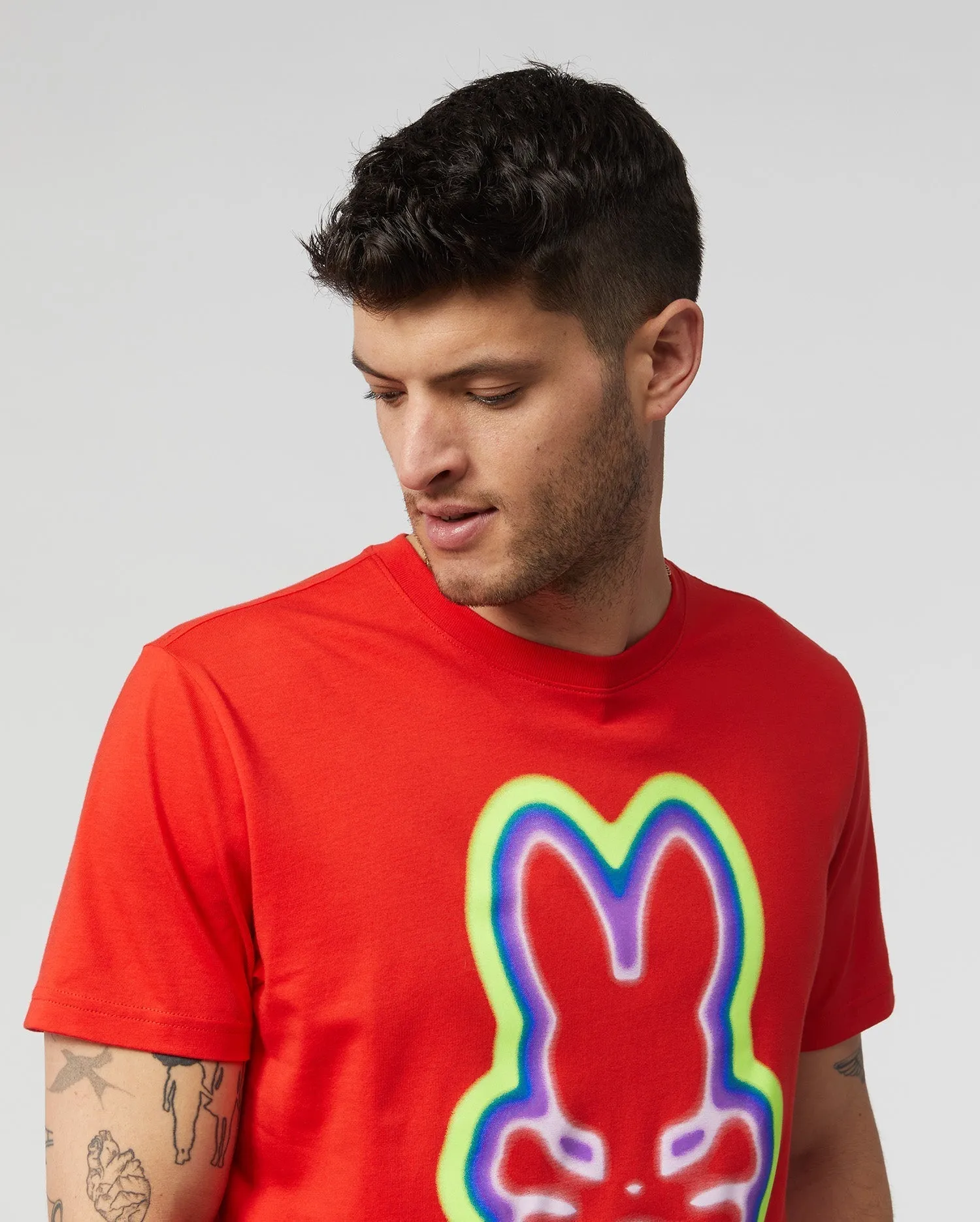 MENS WARNER GRAPHIC TEE - B6U507T1PC